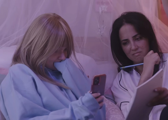 'Modern Family' Star Ariel Winter Pretends To Be A 12-Year-Old To Catch Child Predator 'Modern Family' Star Ariel Winter Pretends To Be A 12-Year-Old To Catch Child Predator