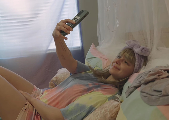 'Modern Family' Star Ariel Winter Pretends To Be A 12-Year-Old To Catch Child Predator 'Modern Family' Star Ariel Winter Pretends To Be A 12-Year-Old To Catch Child Predator