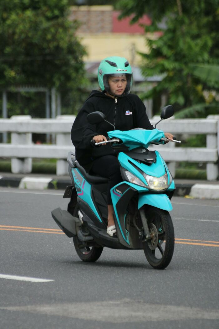 45 Silliest Reasons Police Officers Had To Respond To A Call: “All I Could Do Was Stare”