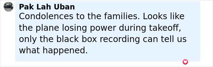 User comment about mysterious object flying off doomed Air India plane during takeoff, speculating on plane power loss.