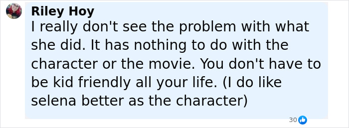 Comment from Riley Hoy expressing no issue with Miley Cyrus being fired from kids movie over cake shaped like male genitalia.