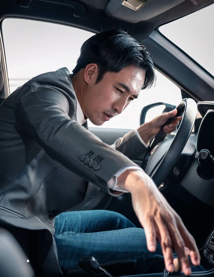 Just Out Of Reach? Use A Dollar Tree Bamboo Back Scratcher To Reach Object Dropped In The Passenger Side Floorboard