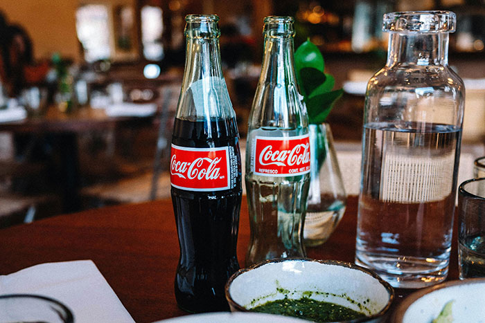 45 Real-Life Scenes That Prove Rich People Live In A Sitcom We’re Not A Part Of