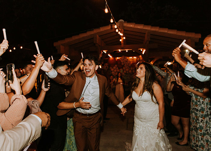 Husband In The Dark About &lsquo;Speakeasy&rsquo; At Dry Wedding, Bride Blamed: &ldquo;I Would Be Livid&rdquo;