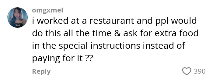 Starbucks Barista Shuts Down Customer&rsquo;s 5-Cent "Hack" For Free Drink In Viral Video