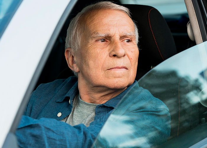 40 Times Security Cameras Captured Something People Didn’t Want Anyone To See