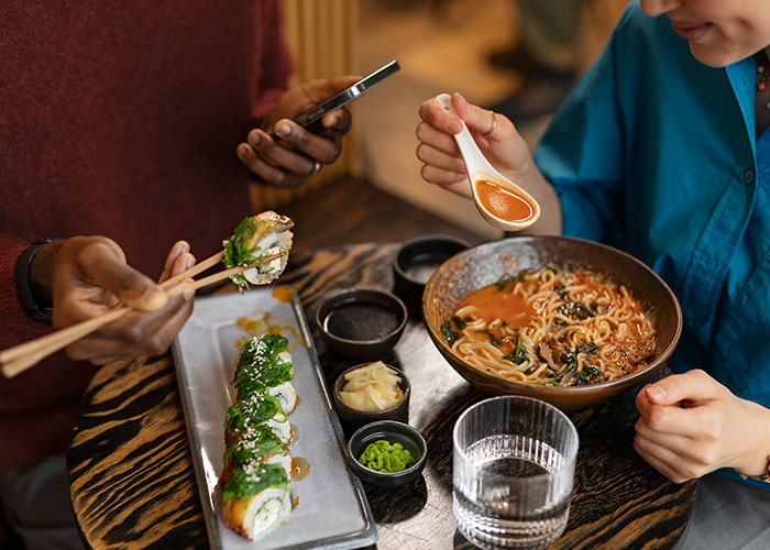 50 Wholesome Moments People Had With Strangers That Might Restore Your Faith In Humanity