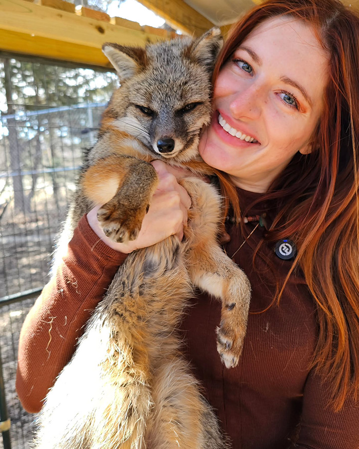 Woman Who Spent Years Rescuing Exotic Animals Takes Her Own Life At 29 After Being Bullied Online Woman Who Spent Years Rescuing Exotic Animals Takes Her Own Life At 29 After Being Bullied Online