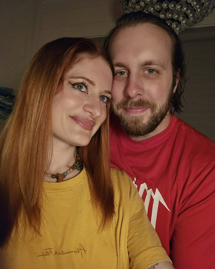 Woman Who Spent Years Rescuing Exotic Animals Takes Her Own Life At 29 After Being Bullied Online Woman Who Spent Years Rescuing Exotic Animals Takes Her Own Life At 29 After Being Bullied Online