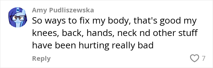Commenter Amy Pudliszewska discussing weird habits that might improve mental and physical health by easing body pain.