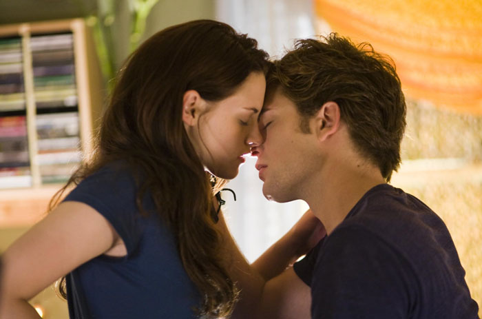 Robert Pattinson in a close Twilight intimate scene, portraying one of the hardest moments he&rsquo;s experienced acting.