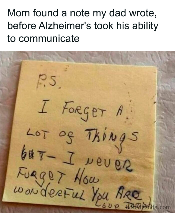 Handwritten note found by mom shows love and memory struggles, reflecting the relatable randomness of Tumblr posts.