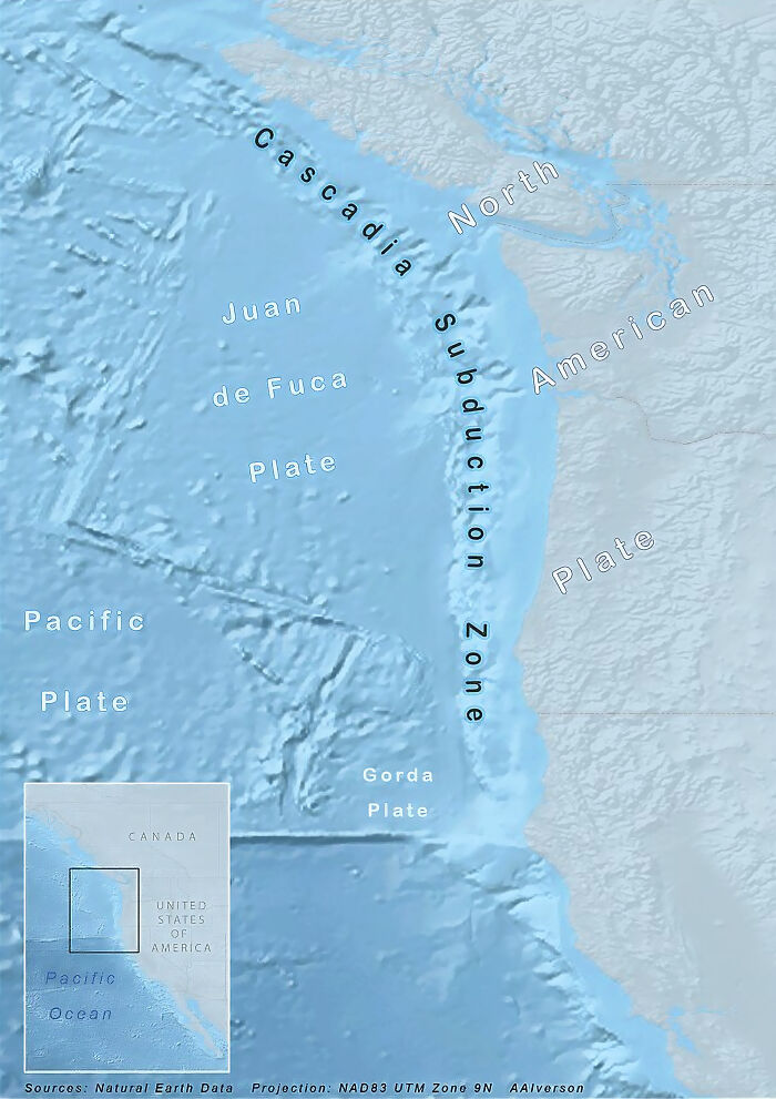 Map showing the Cascadia Subduction Zone and surrounding tectonic plates on the brink of collapse in the Pacific Northwest. - 22