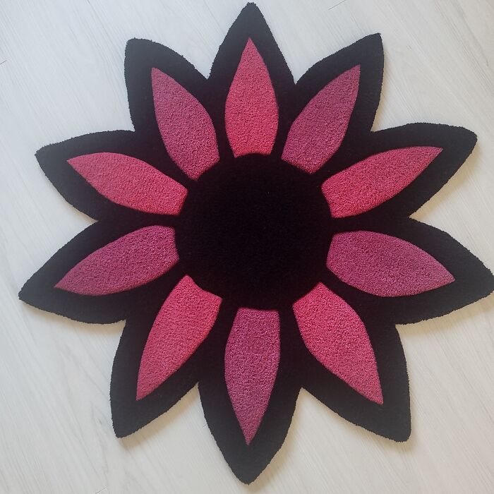 I Create Handmade Rugs (4 Pics)