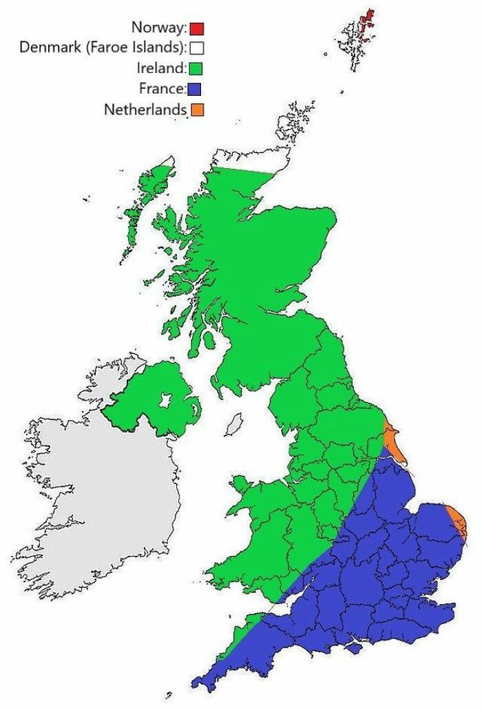 Map of the United Kingdom and Ireland showing regions colored based on languages from Simon Shows You Maps data.