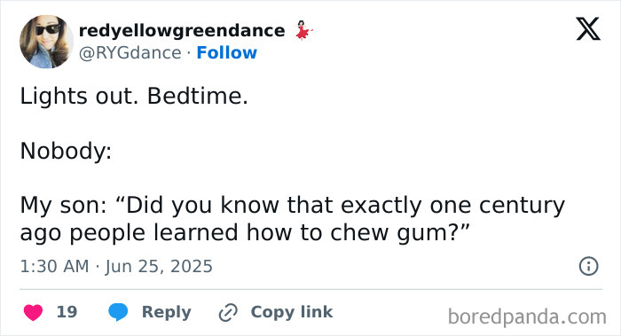 Tweet from a mom sharing a funny parenting moment about bedtime and a child’s unexpected question about chewing gum.