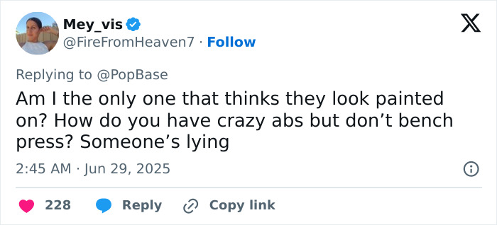 Tweet screenshot questioning the authenticity of fake six-pack abs and plastic surgery rumors on a shirtless man.
