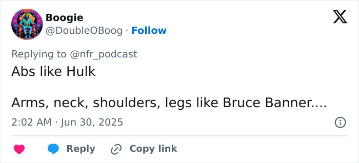 Tweet text about abs and body comparisons, discussing whether plastic surgery was done for six-pack appearance.