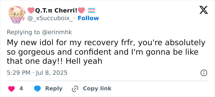 Plus-size model confidently responds to fatphobic critics in an empowering social media post.