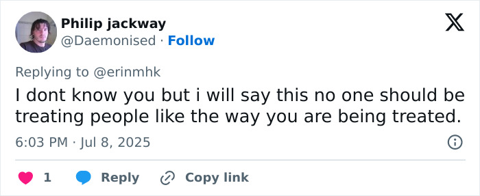 Tweet by user Philip jackway expressing support against fatphobic treatment, highlighting plus-size model clapping back at critics.