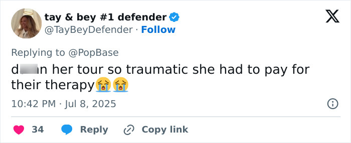 Tweet screenshot showing a fan reacting to Olivia Rodrigo's caring gesture for her crew after a team member speaks out. Tweet screenshot showing a fan reacting to Olivia Rodrigo's caring gesture for her crew after a team member speaks out.