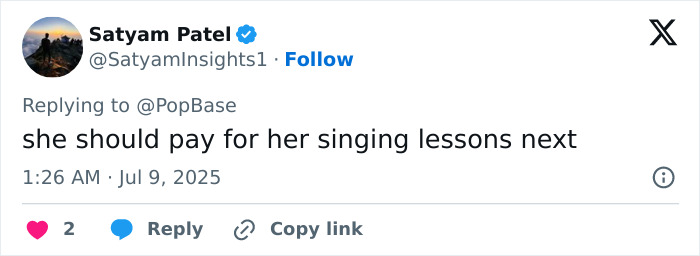 Screenshot of a social media comment discussing Olivia Rodrigo's caring gesture for her crew and mixed reactions after a team member speaks out. Screenshot of a social media comment discussing Olivia Rodrigo's caring gesture for her crew and mixed reactions after a team member speaks out.