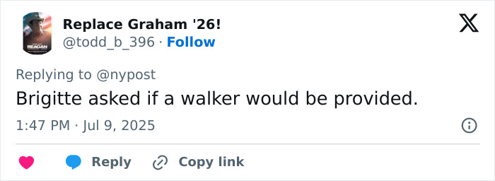 Tweet screenshot showing user commenting on lip reader revealing Brigitte Macron's words to Kate Middleton during France visit. Tweet screenshot showing user commenting on lip reader revealing Brigitte Macron's words to Kate Middleton during France visit.