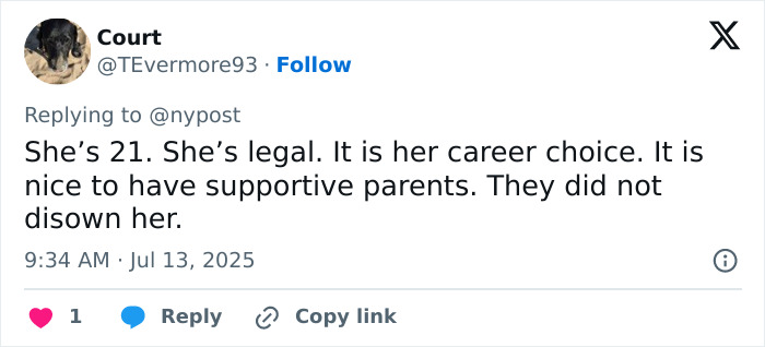 Tweet about a 21-year-old OnlyFans star discussing supportive parents who helped fund her x-rated career.