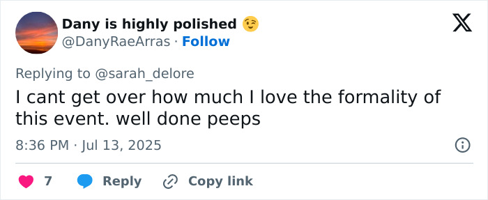 Twitter comment praising the formality of an event related to Matthew McConaughey and British royalty at Wimbledon.