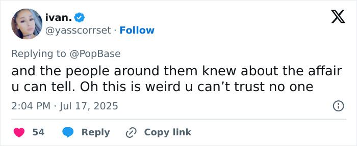 Coldplay Concert Cameraman Catches Couple Cheating On Their Partners During Show - 12