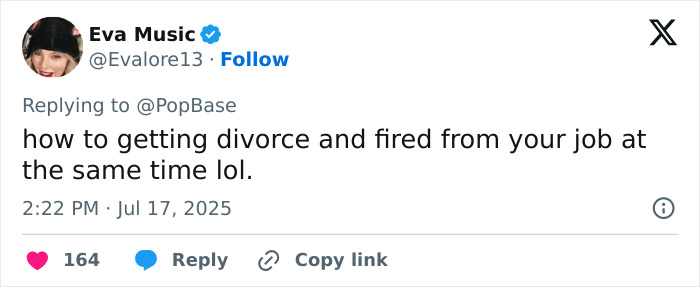 Social media post showing Coldplay fan&rsquo;s reaction after exposing cheating CEO at concert kiss cam moment.