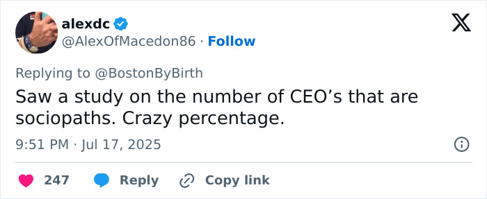 Tweet about a study revealing a high percentage of sociopath CEOs, shared in response to a Coldplay concert cheating scandal.