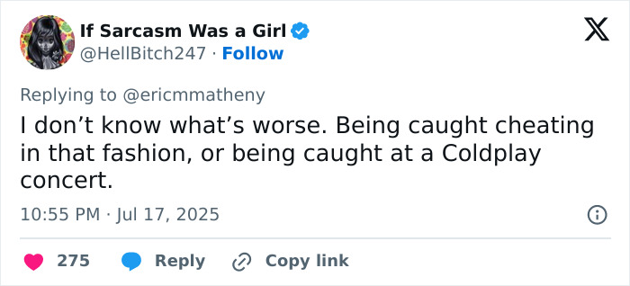 Tweet text criticizing cheating caught at a Coldplay concert, highlighting the fan who filmed the CEO on kiss cam.