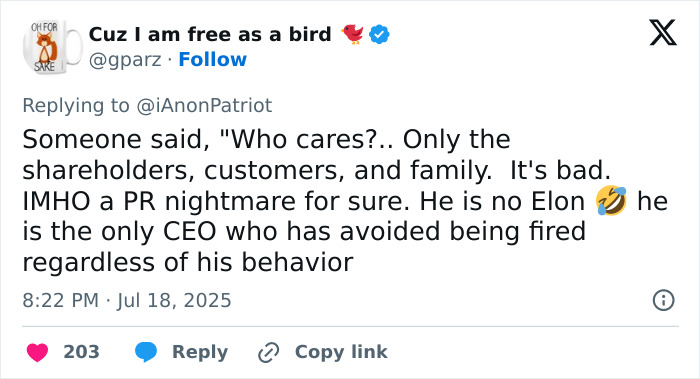 Tweet discussing CEO Andy Byron amid PR issues after kiss cam incident at Coldplay show, mentioning shareholder and customer concerns.