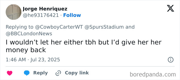 Tweet by Jorge Henriquez replying about a Beyonc&eacute; fan's dehumanizing experience at Cowboy Carter concert.