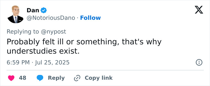 Tweet about Rachel Zegler suddenly exiting Evita mid-show and understudy praised with a five-minute ovation. Tweet about Rachel Zegler suddenly exiting Evita mid-show and understudy praised with a five-minute ovation.