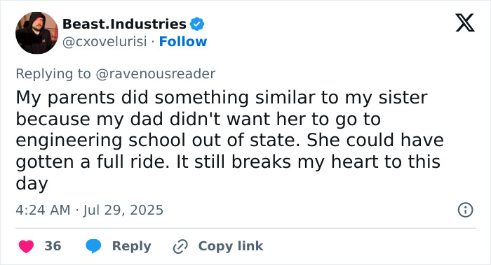 Tweet about parents hiding Ivy League scholarships, affecting a 17-year-old athlete’s college opportunities. - 39