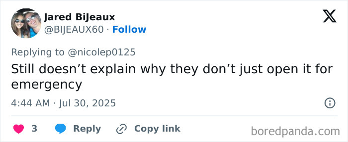 Tweet by Jared Bijleaux questioning why Oprah won&rsquo;t open her private road for emergency escape during tsunami warnings.