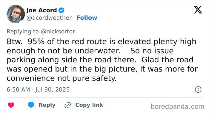 Tweet discussing the safety and convenience of a private road amid concerns about letting people escape an oncoming tsunami.