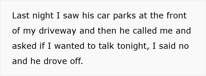 Text on a white background describing a single mom feeling uncomfortable after her boss keeps appearing at her home.