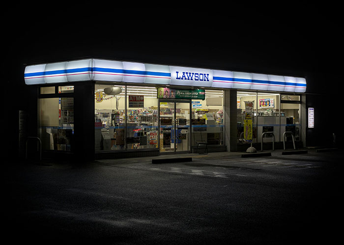 If You See These 50 Things In A Neighborhood, Folks Online Suggest You Run Immediately