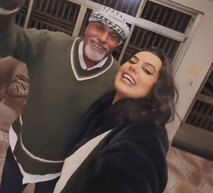 Woman smiling with older man inside family home during emotional visit 46 years after dad left, capturing stunning reunion moment. - 13