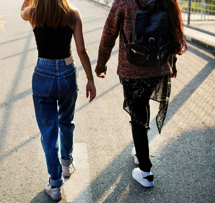 43 Times Men Forgot Basic Decency In Public Spaces