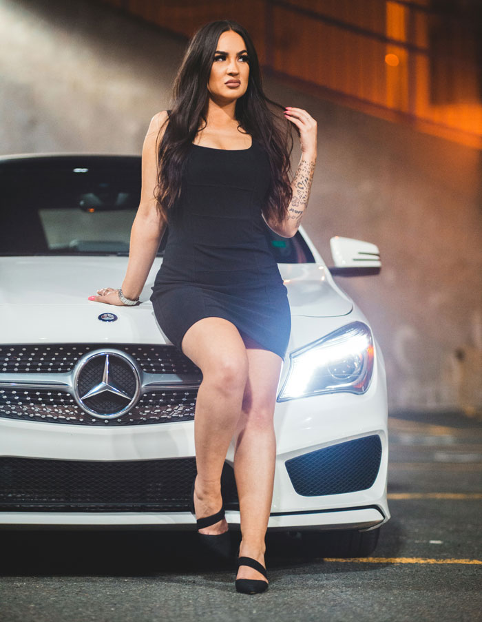 "I Cried All The Time": Women Get Honest About Choosing To Marry For Money Instead Of Love