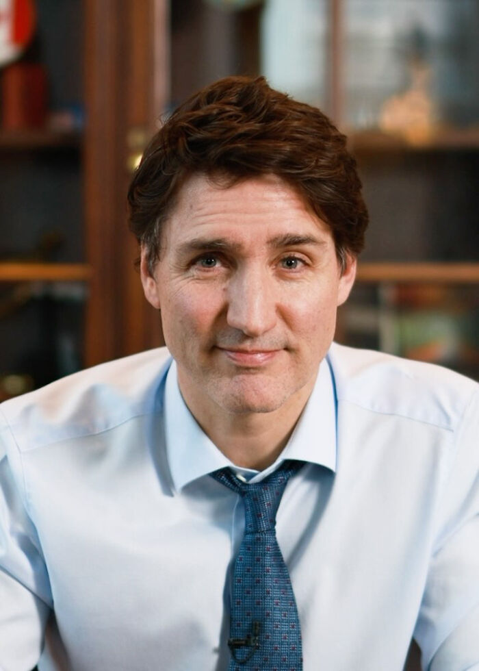 Canadian Prime Minister Justin Trudeau in a formal shirt and tie amid Katy Perry and Justin Trudeau romance rumors. Canadian Prime Minister Justin Trudeau in a formal shirt and tie amid Katy Perry and Justin Trudeau romance rumors.
