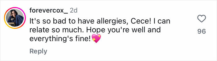 61-Year-Old Courteney Cox Shares Makeup-Free Selfies Amid Private Health Struggle