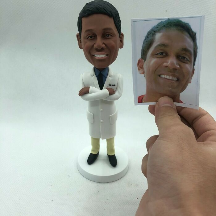 We Make Custom Bobbleheads From Your Photos — And Some Of These Turned Out Adorably Hilarious