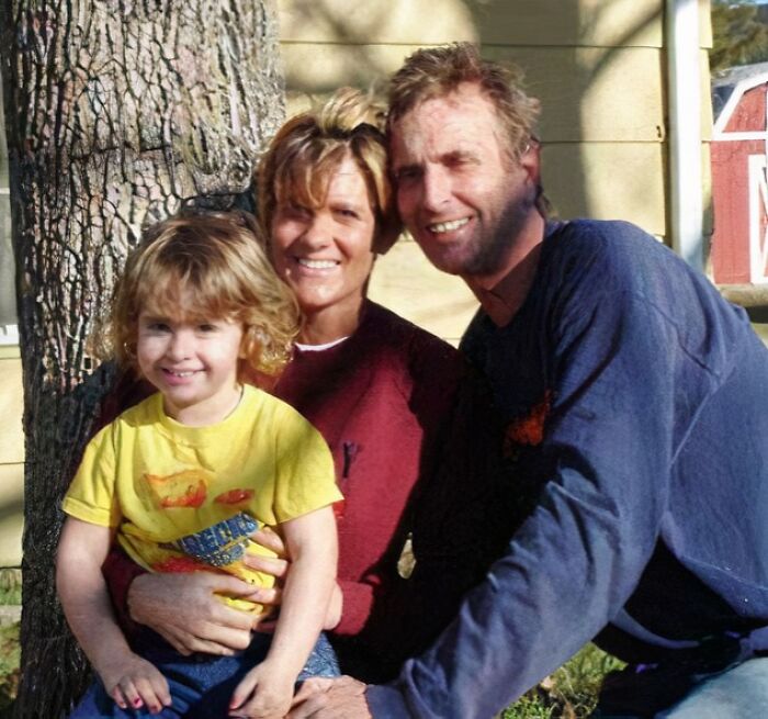 Family portrait outdoors with smiling parents and child, part of photos with terrifying and horrific backstories collection. - 44