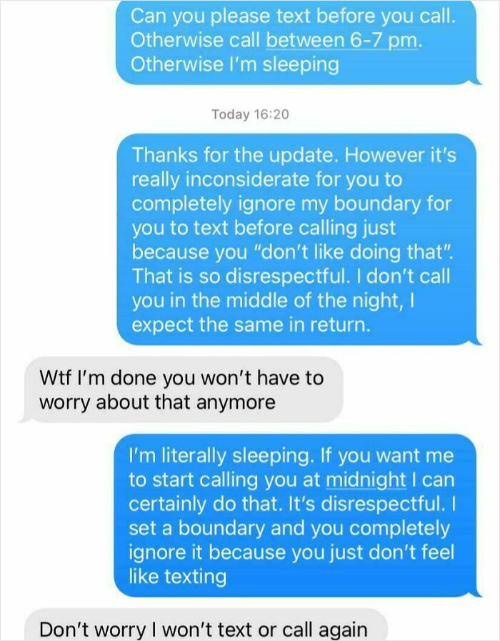 Text message exchange showing toxic behavior from a dad ignoring boundaries, highlighting why kids avoid toxic dads.