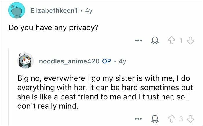 Alt text: Reddit conversation showing conjoined twins discussing privacy and their close relationship in response to common questions.